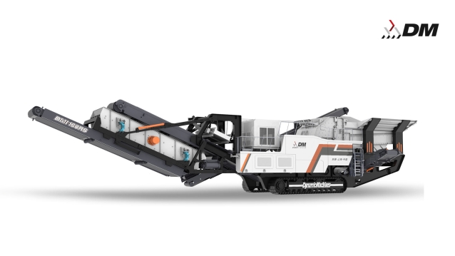 Mobile impact crushing station