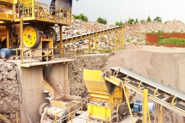 Bộ thiết bị dây chuyền sản xuất nghiền hoàn chỉnh cho đá phân hủy với năng suất 200 tấn/giờ